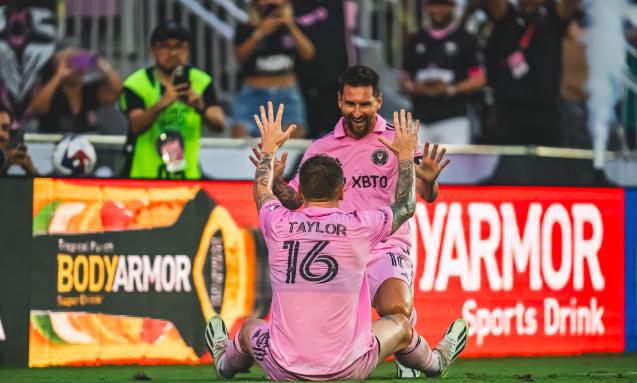 久久中文字幕网站篠田优